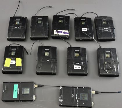 Shure-UR4D, 2x U4D-MA, 11x UR1 (Genesis)